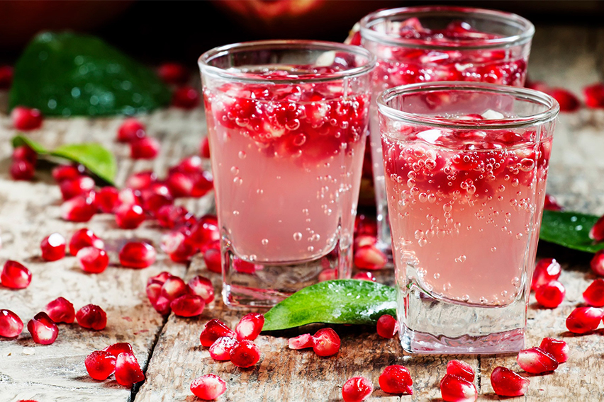 10 Holiday mocktails to make.